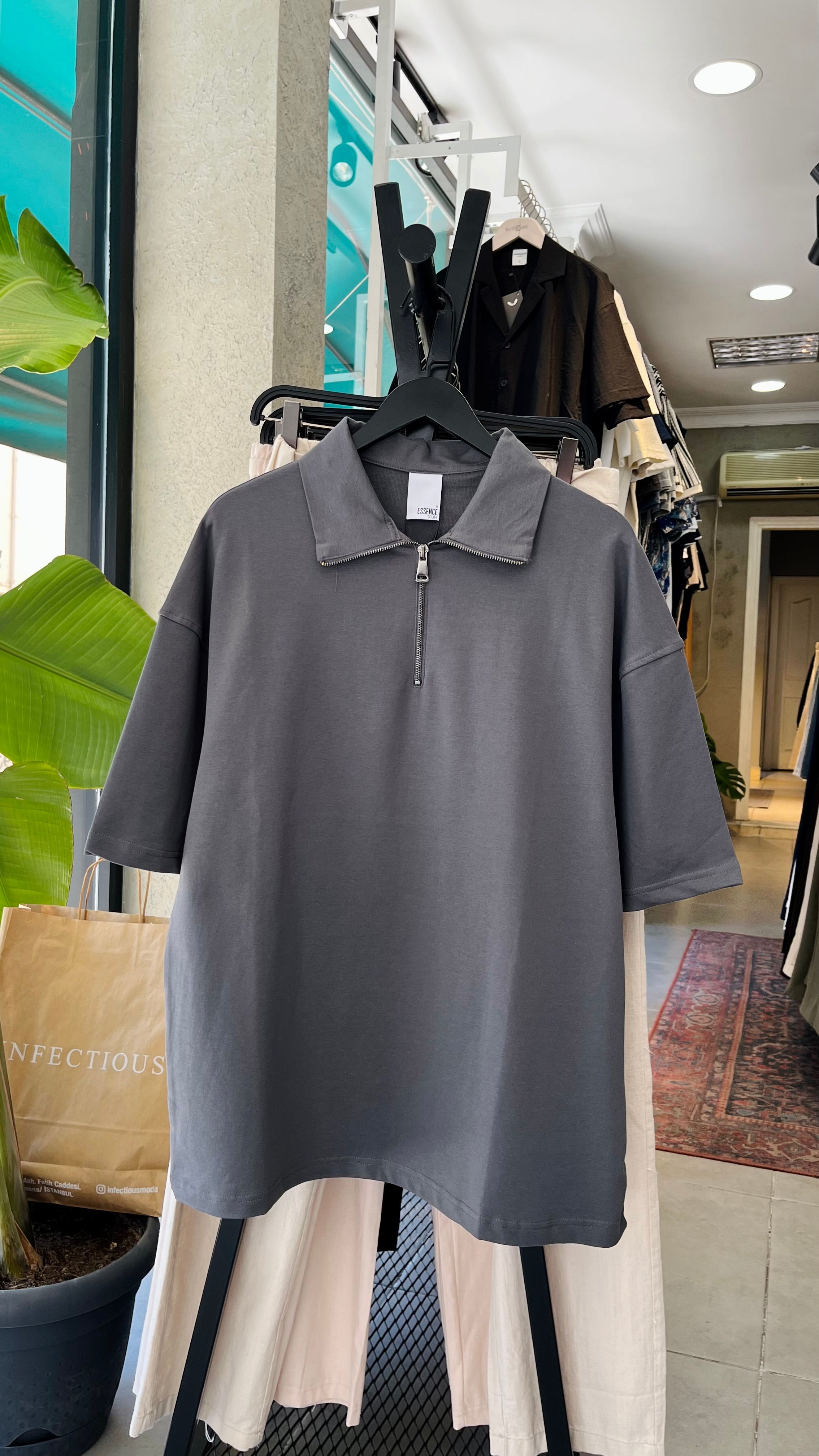 Oversize Gri Yakalı Fermuarlı Tshirt – Gri 9308