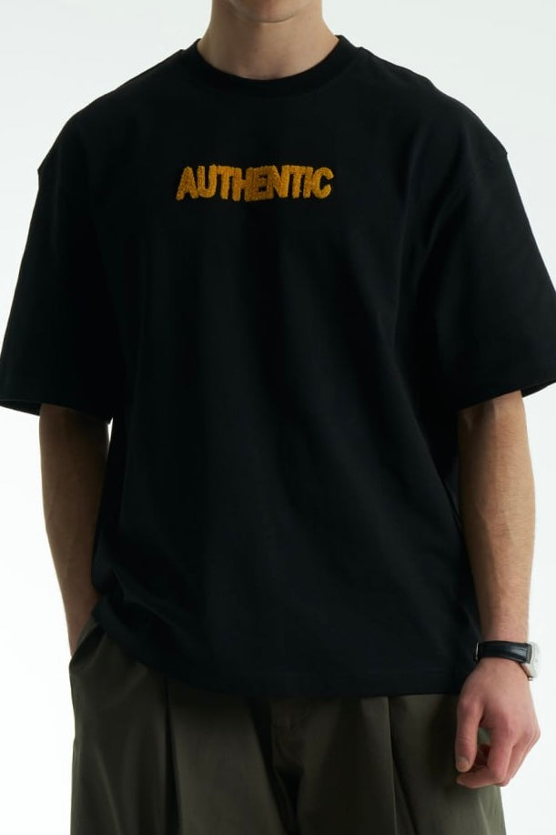 Oversize Siyah Sırt Nakışlı Tshirt 9434