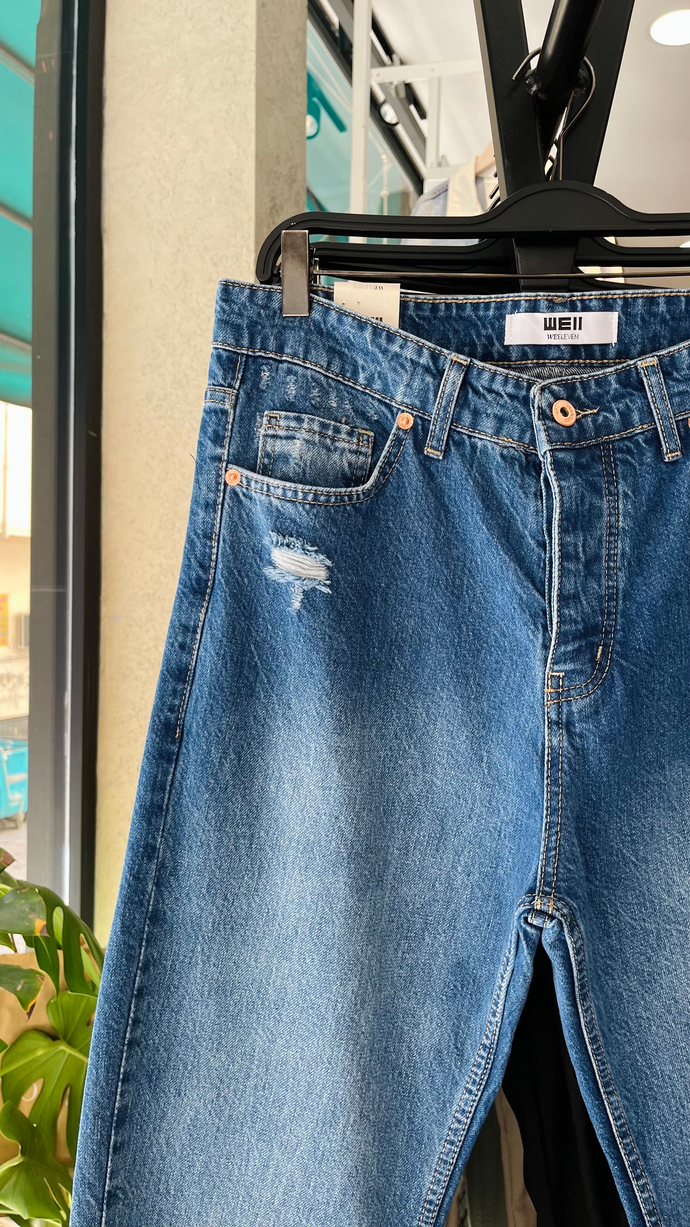 Baggy Mavi Yırtık Detaylı Jean 3321