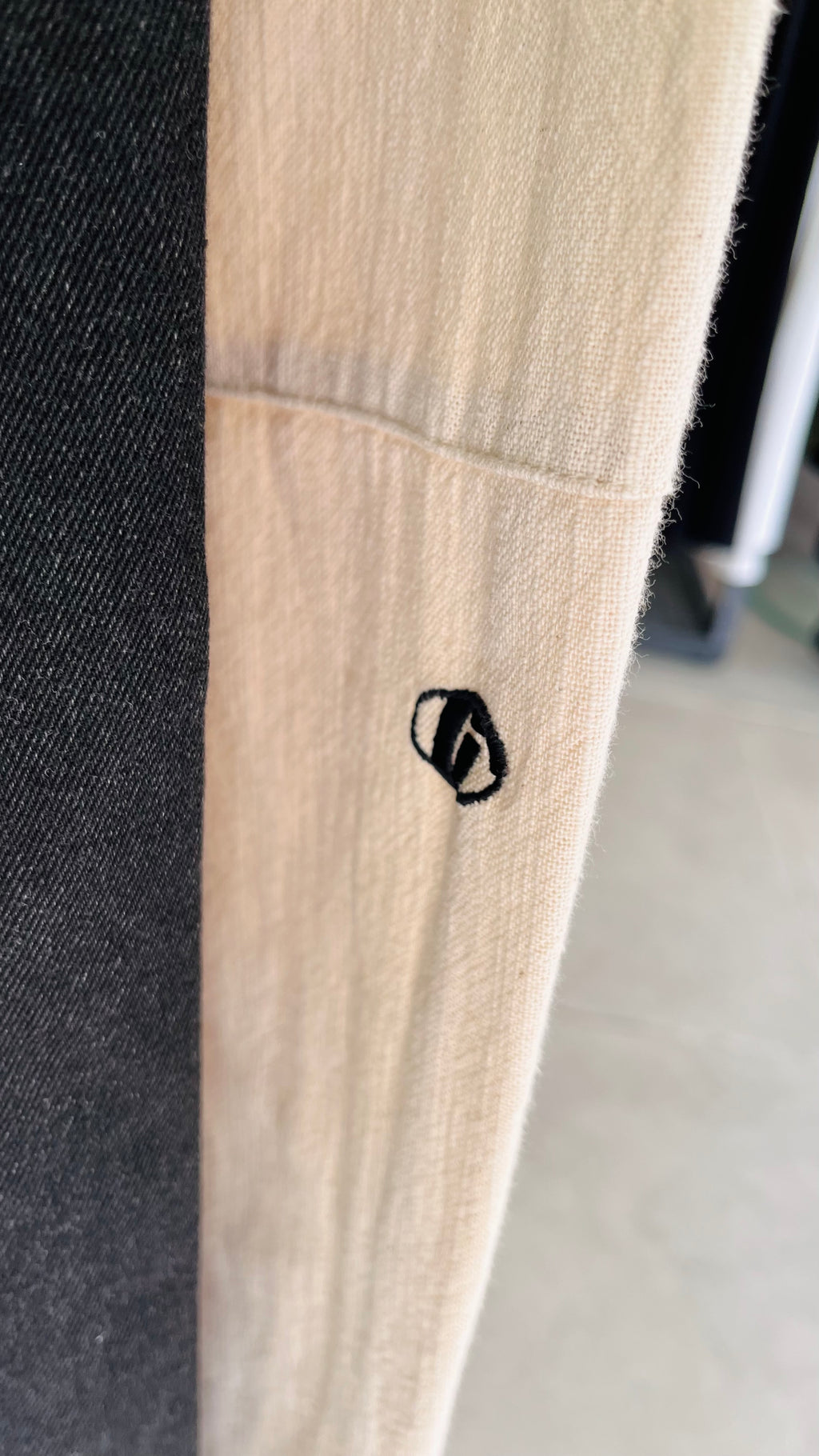 Baggy Nakış Detaylı Bej Keten Pantolon 6223