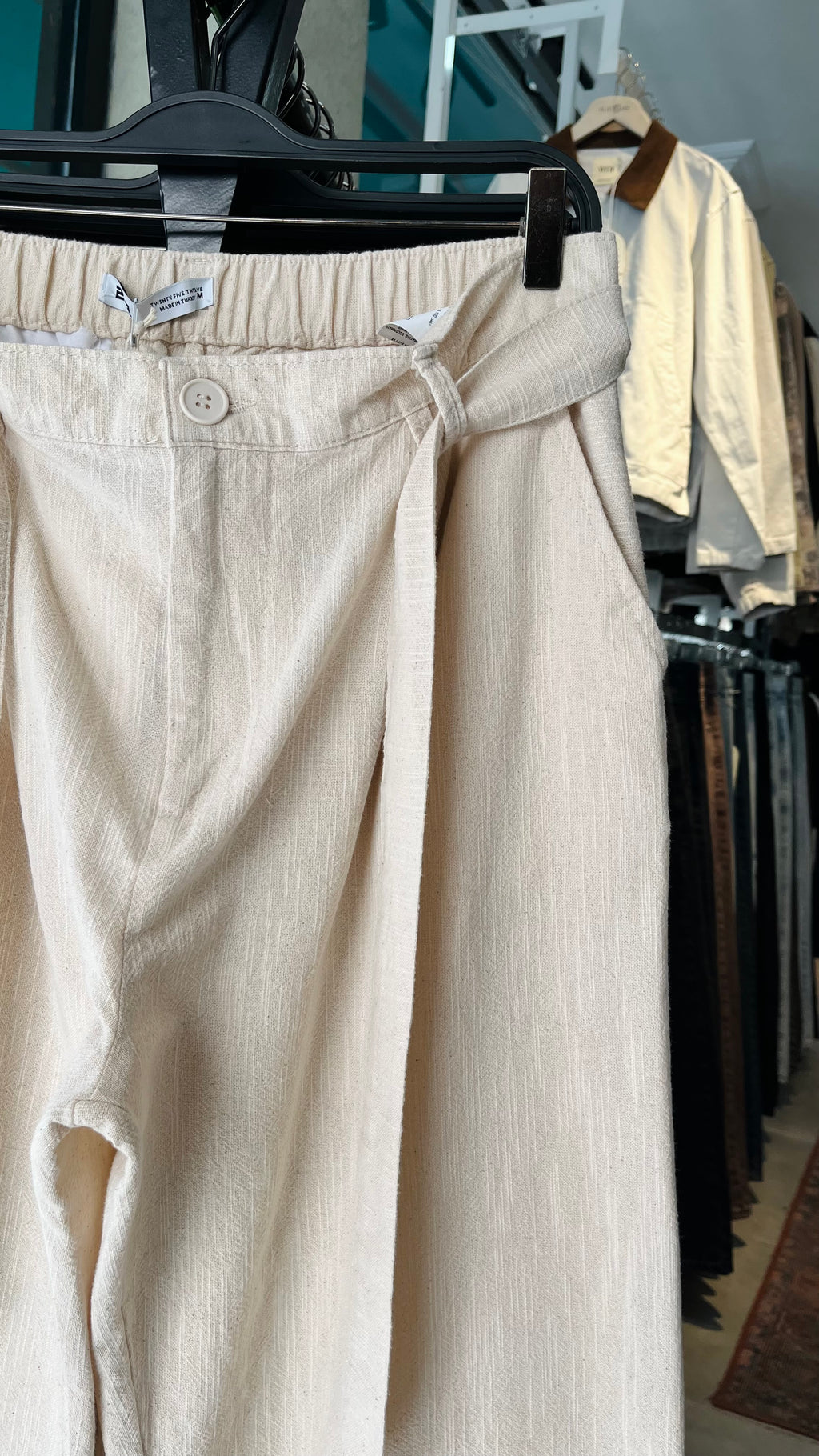 Baggy Kuşaklı Bej Pantolon 6179