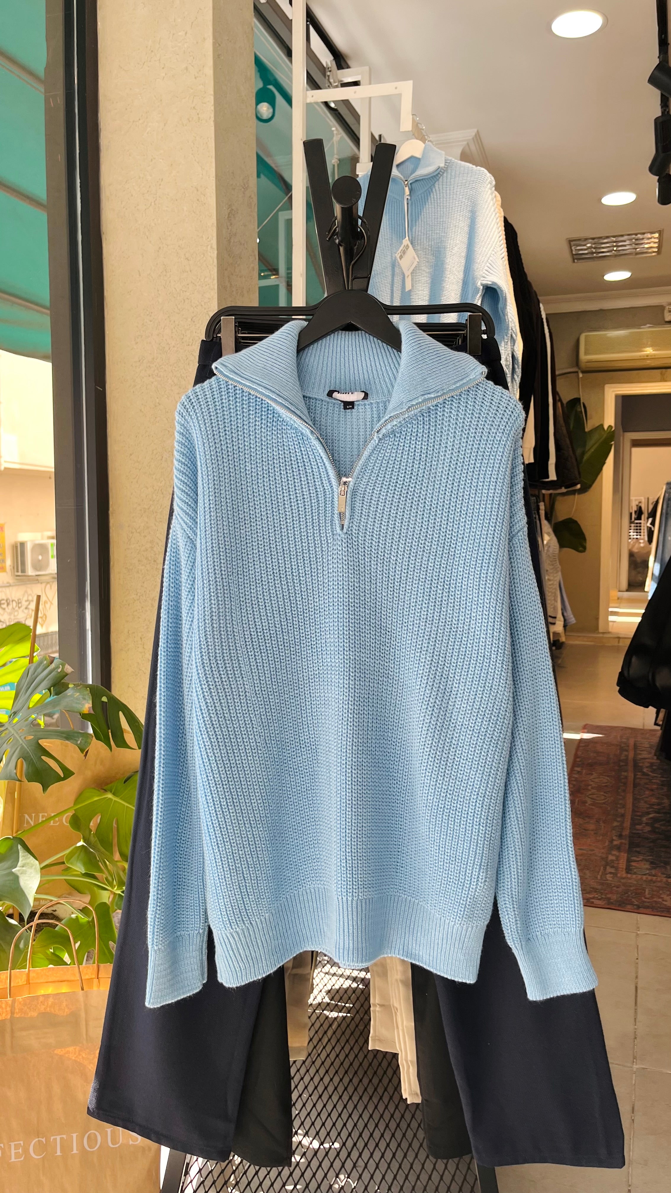 Oversize Yakalı Fermuarlı Bebe Mavisi Triko Kazak 7031