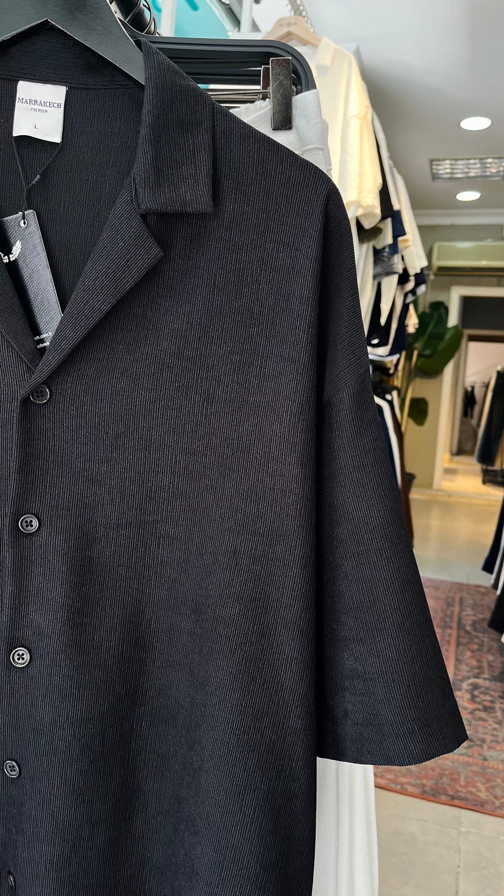 Oversize Siyah Apaş Yaka Kısa Kollu Gömlek - Siyah 5421