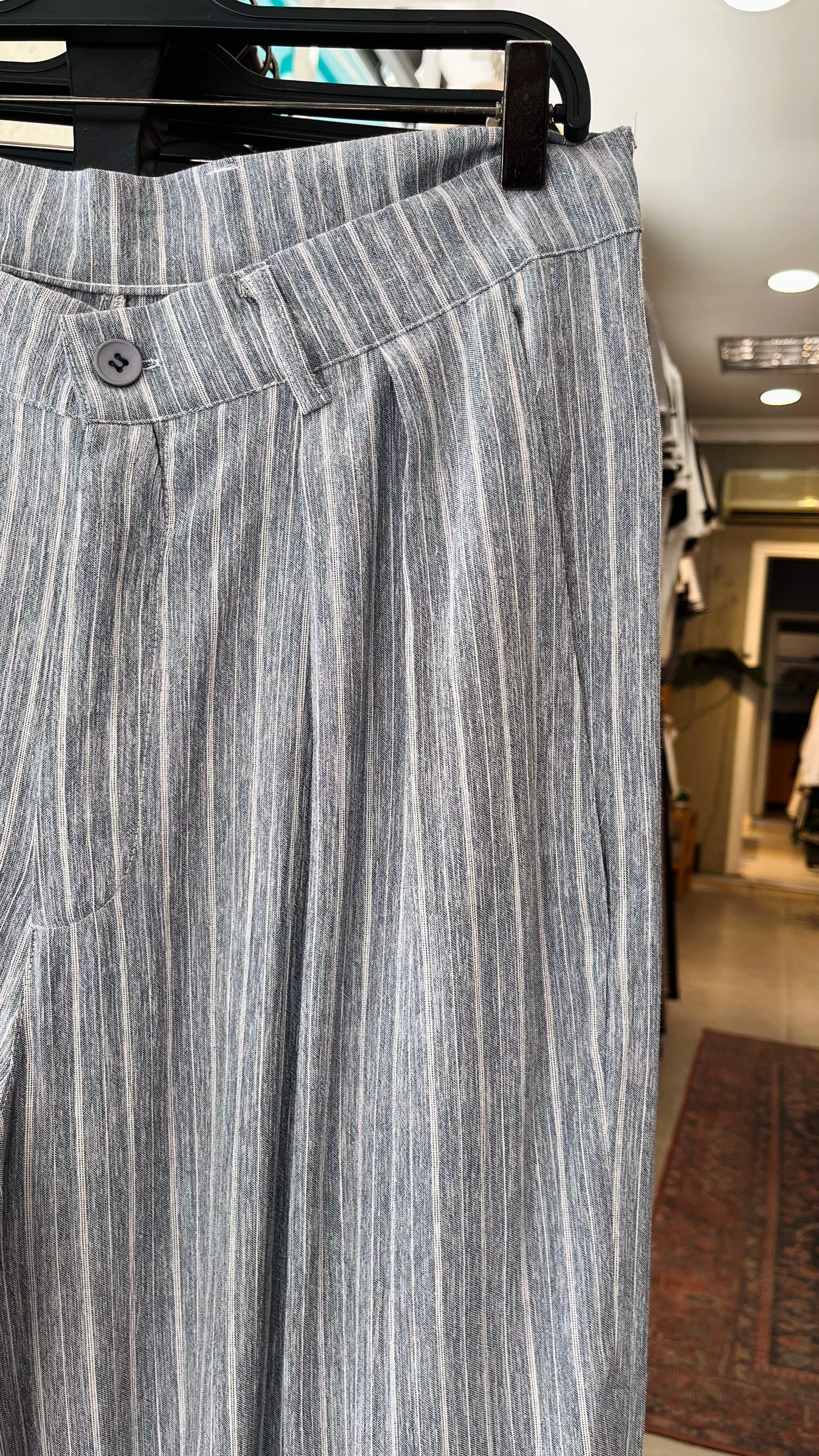Baggy Ekstra Bol Açık Mavi ve Beyaz Çizgili İnce Pantolon 6231