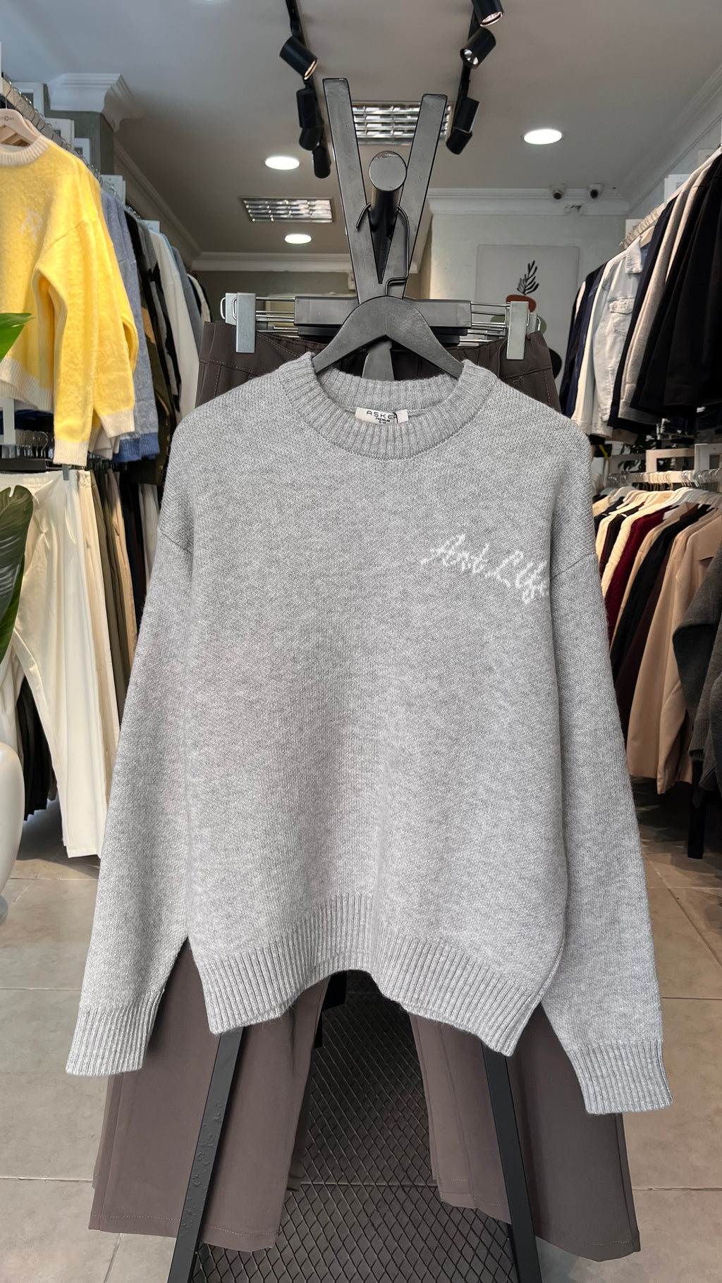 Oversize Art Life Ön ve Sırt Yazılı Gri Triko Kazak 5141