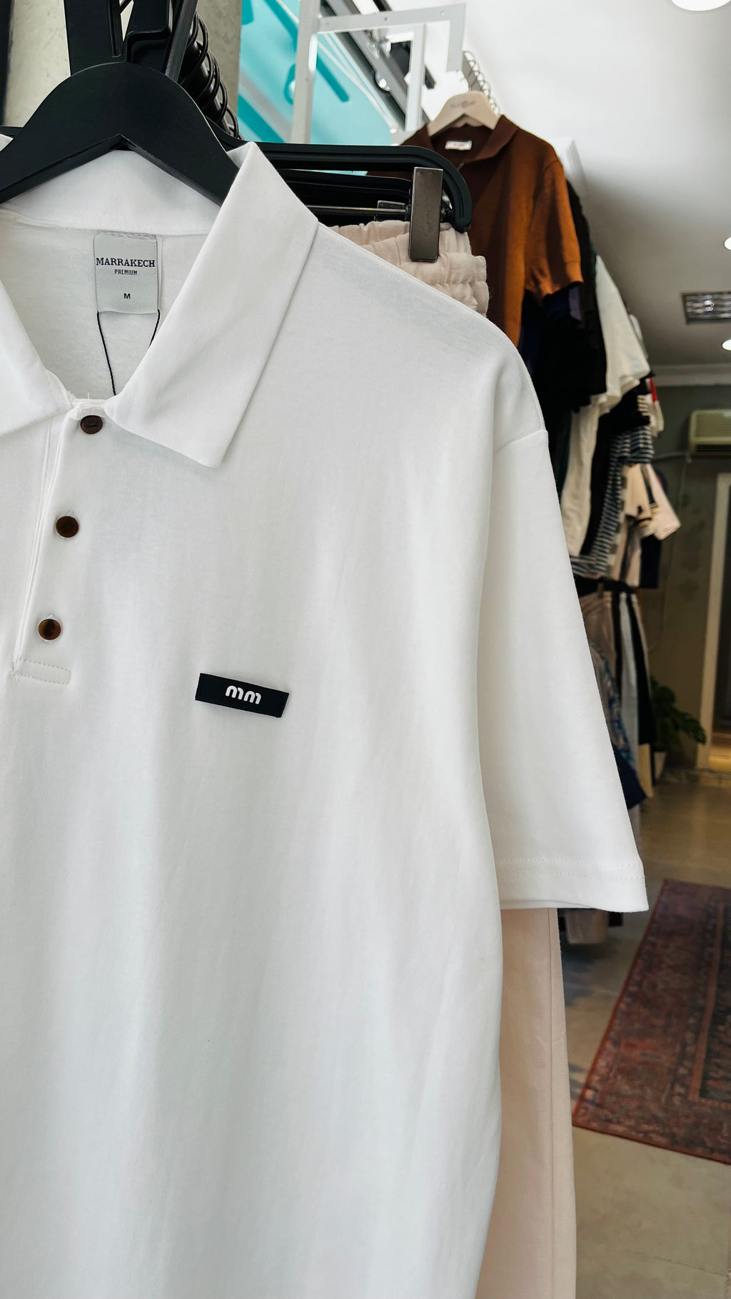 Oversize Beyaz mm Yakalı Tshirt – Beyaz 9302