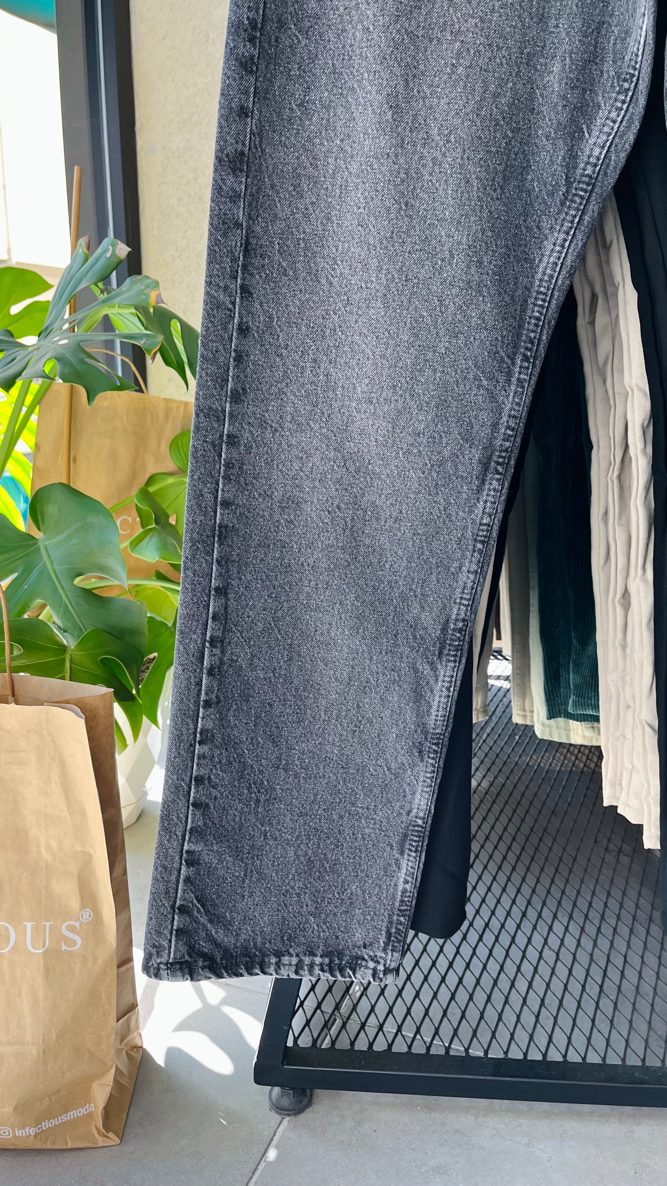 Baggy Koyu Gri Yırtık Detaylı Jean 3325
