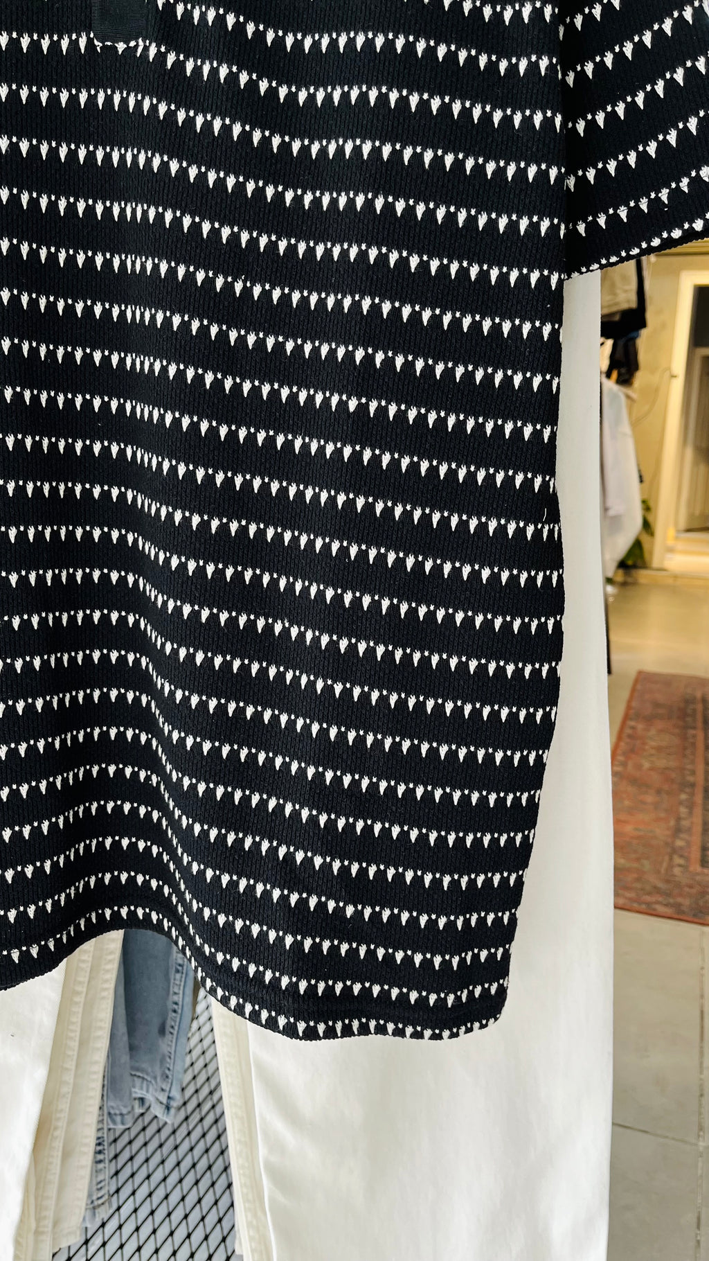 Siyah Yakalı Tshirt 9352