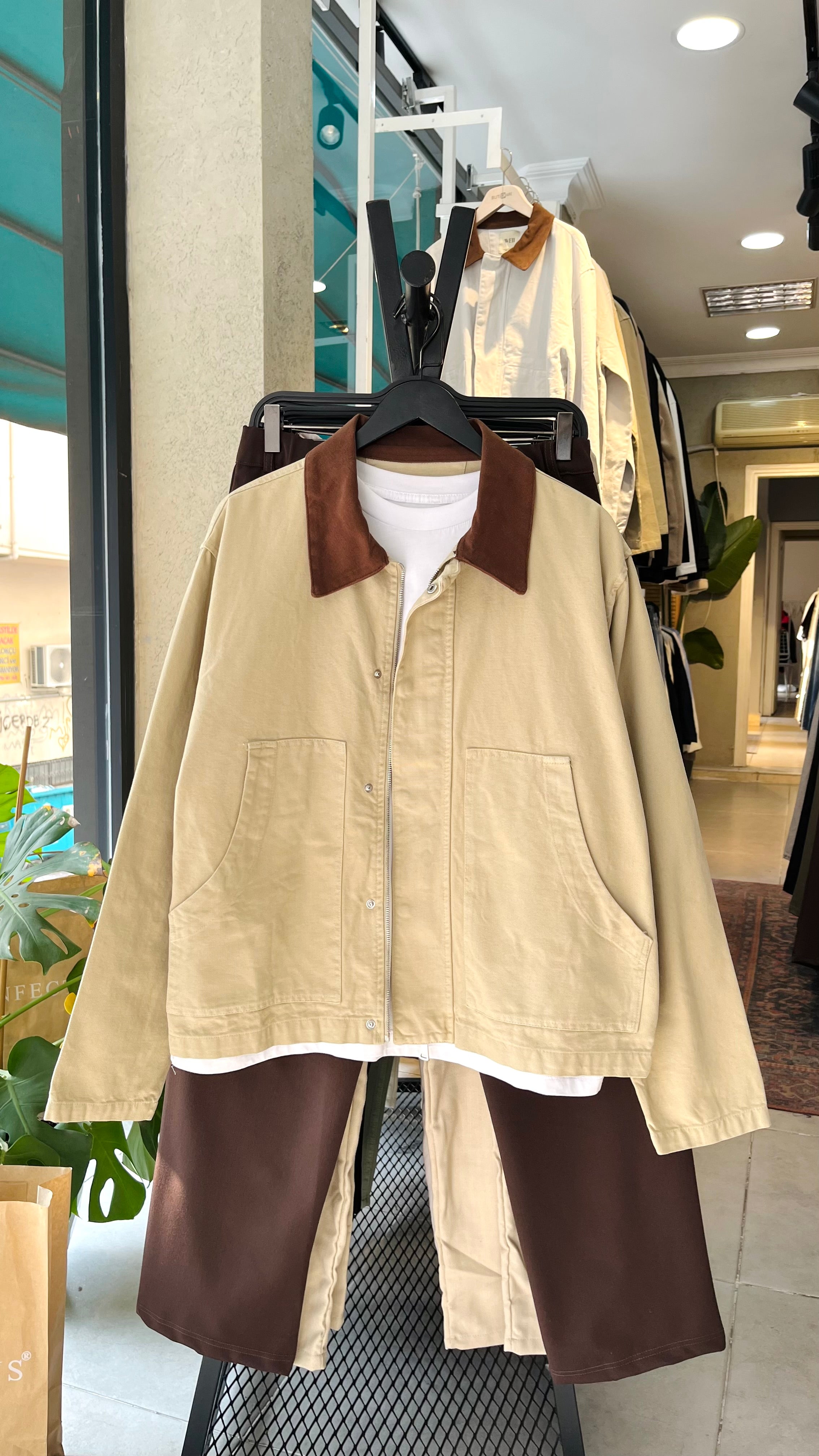 Bej Yakası Kahverengi Gabardin Ceket 2040