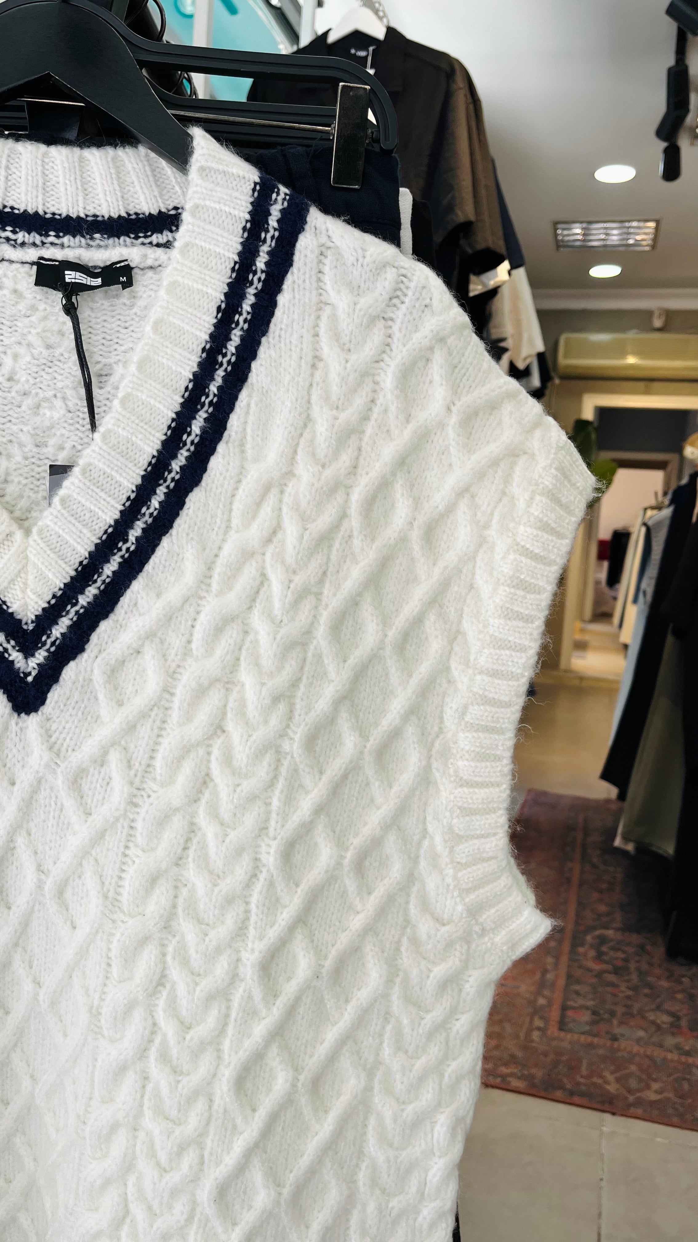 Oversize Çift Renk Beyaz Triko Süveter 7001